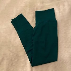 Green workout leggings